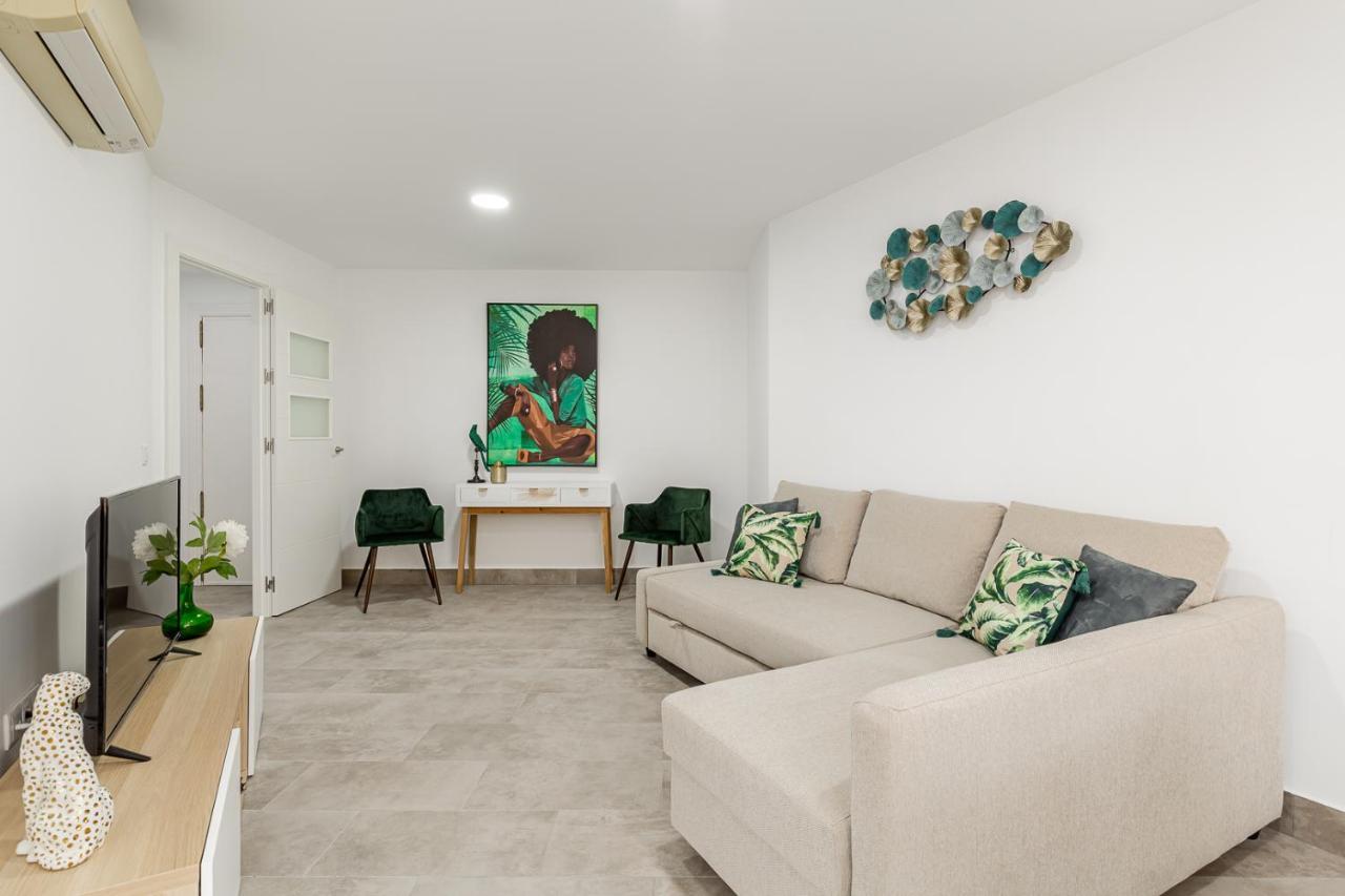 Modern Apartment Steps From The Beach Torrox Exterior photo